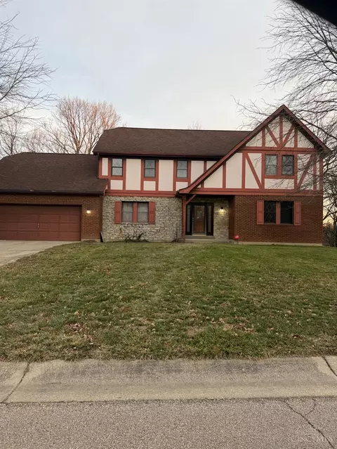7262 Cascade Dr, West Chester, OH 45069