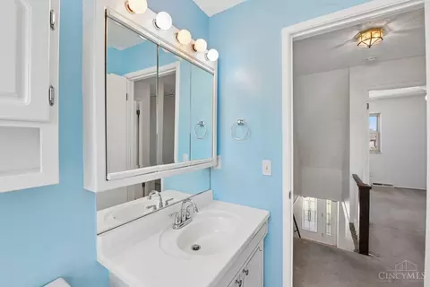 1128 Oldwick Dr, Reading, OH 45215 photo 37