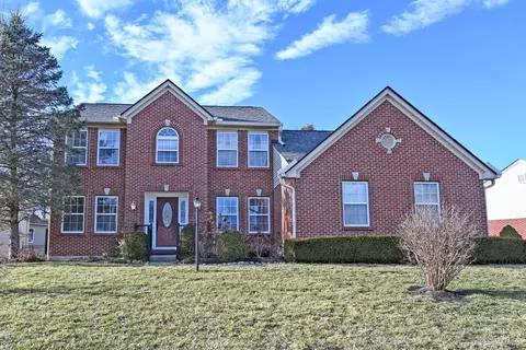 1090 Ridgepointe Dr, Batavia, OH 45103