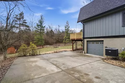 Exterior - 6074 Johnson Rd, Cincinnati, OH 45248 photo 8 of 12