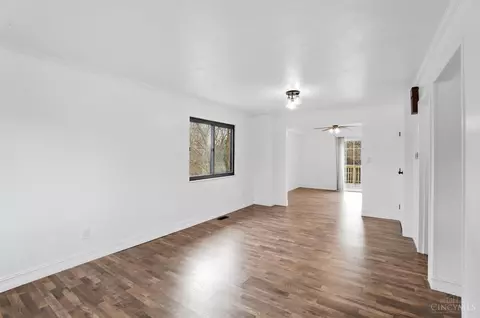 Living - 6074 Johnson Rd, Cincinnati, OH 45248 photo 3 of 8