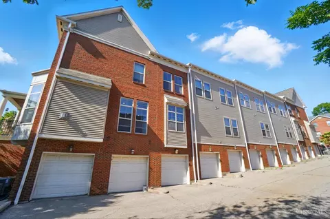 Exterior - 207 Stetson St, Cincinnati, OH 45219 photo 3 of 7