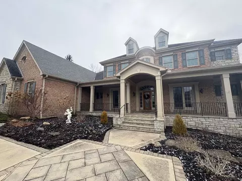 1017 Turning Point Ln, Hamilton Township, OH 45039