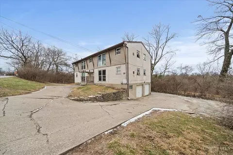 2465 Galbraith Rd, Cincinnati, OH 45237 photo 2
