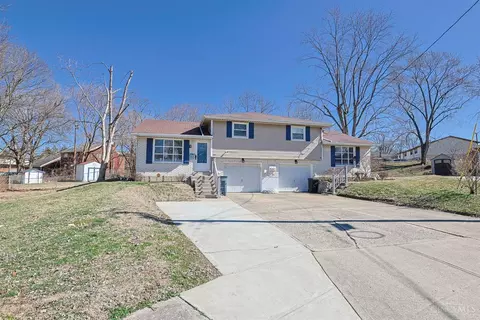 34 Blackwell Ct, Fairfield, OH 45014