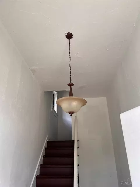 Entry Way - 2063 Harrison Ave, Cincinnati, OH 45214 photo 2 of 2