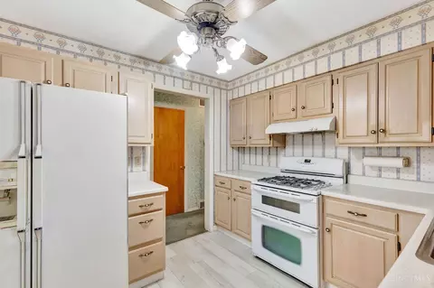 712 Libbejo Dr, Cincinnati, OH 45233 photo 9