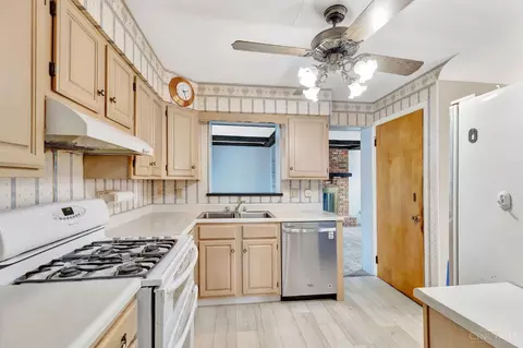712 Libbejo Dr, Cincinnati, OH 45233 photo 7