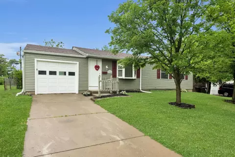 1364 Karahill Dr, Forest Park, OH 45240