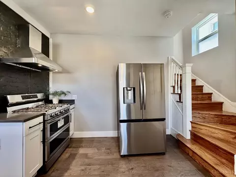 Kitchen - 2014 Clarion Ave, Cincinnati, OH 45207 photo 8 of 8