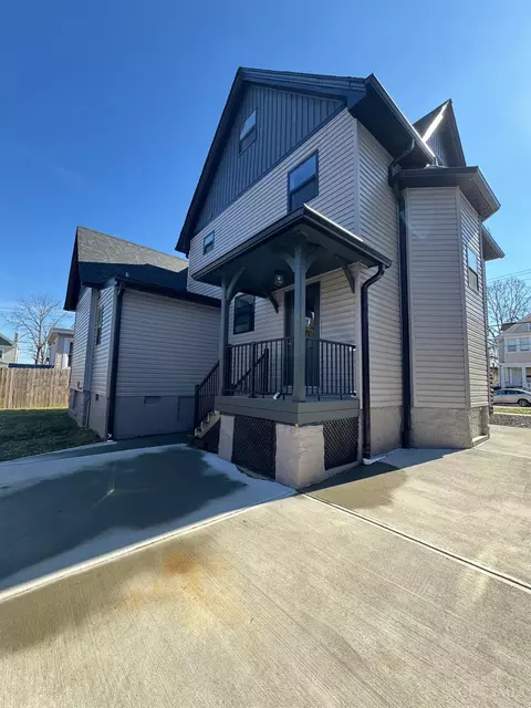 Exterior - 2014 Clarion Ave, Cincinnati, OH 45207 photo 3 of 6