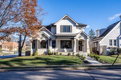 7156 Maple Ave, Madeira, OH 45243