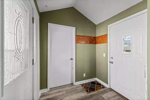 Entry Way - 4775 Timberknoll Dr, Cincinnati, OH 45244 photo 1 of 8