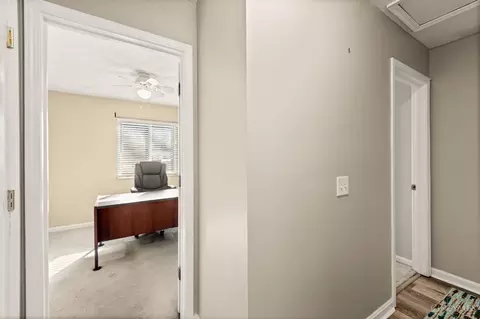 Entry Way - 4775 Timberknoll Dr, Cincinnati, OH 45244 photo 6 of 8
