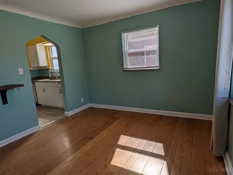 6656 Plainfield Rd, Silverton, OH 45236 photo 9