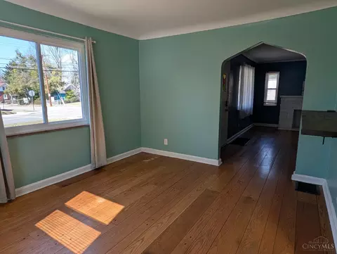 6656 Plainfield Rd, Silverton, OH 45236 photo 8