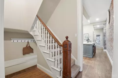 Entry Way - 506 Baum St, Cincinnati, OH 45202 photo 1 of 7