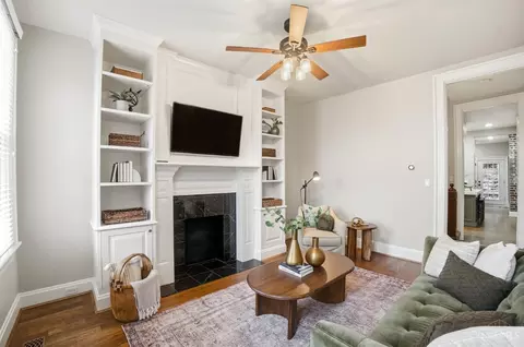 Living - 506 Baum St, Cincinnati, OH 45202 photo 1 of 4