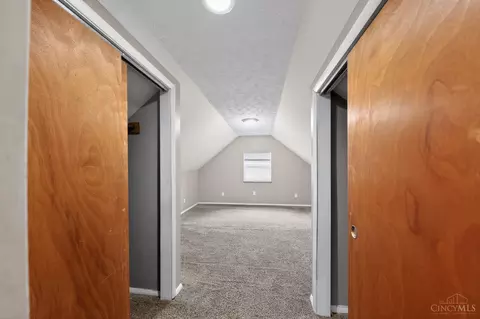 Entry Way - 1702 Ashbrook Dr, Cincinnati, OH 45238 photo 3 of 3