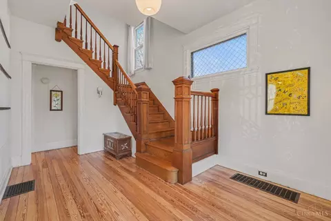 Entry Way - 3449 Craig Ave, Cincinnati, OH 45211 photo 2 of 2