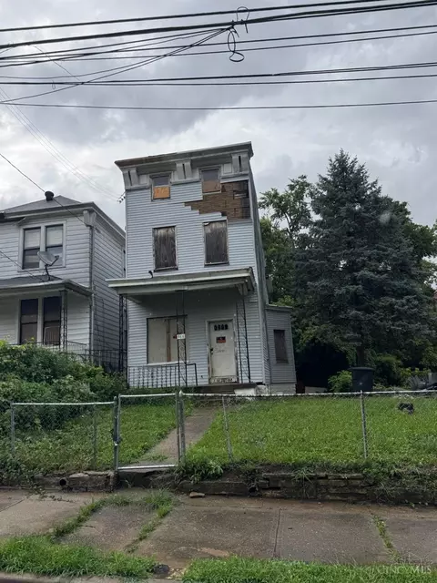 966 Fairbanks Ave, Cincinnati, OH 45205