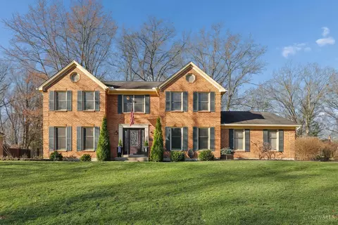 1077 Tumbleweed Dr, Loveland, OH 45140