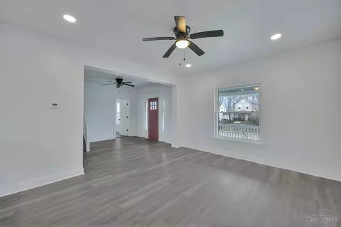 Living - 5811 Bramble Ave, Cincinnati, OH 45227 photo 2 of 3