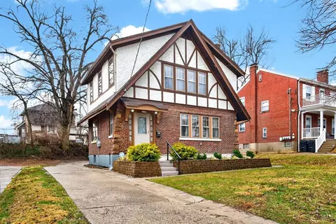 4925 Shirley Pl, Cincinnati, OH 45238