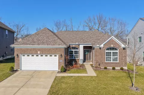 477 Auburn Grove Dr, Morrow, OH 45152