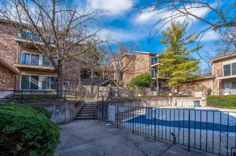 3065 Alpine Ter, Cincinnati, OH 45208