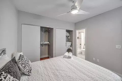 Bedroom - 121 Green St, Cincinnati, OH 45202 photo 7 of 7