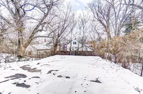 Exterior - 1626 Iliff Ave, Cincinnati, OH 45205 photo 5 of 5