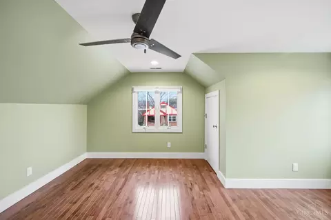 3327 De Forest Dr, Cincinnati, OH 45209 photo 36