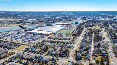 View/Area - 805 D St, Hamilton, OH 45013 photo 6 of 7