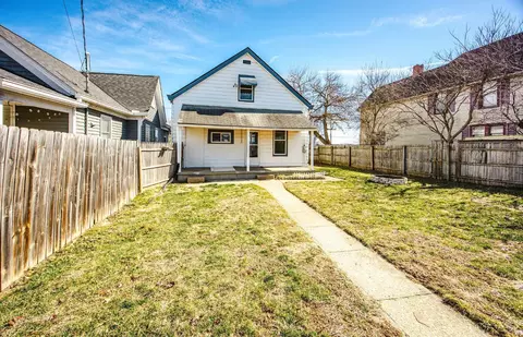 Exterior - 805 D St, Hamilton, OH 45013 photo 4 of 8