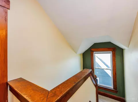 Entry Way - 805 D St, Hamilton, OH 45013 photo 2 of 2