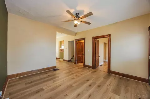 Living - 805 D St, Hamilton, OH 45013 photo 3 of 3