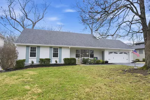 8880 Raiders Run Rd, Cincinnati, OH 45236