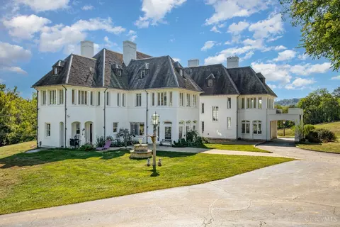 2825 Pond Run Rd, New Richmond, OH 45157
