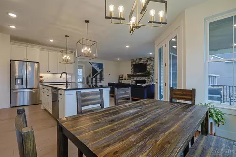 Dining - 4737 Alpine Ave, Blue Ash, OH 45242 photo 2 of 3