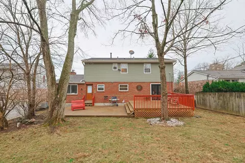 Exterior - 1013 Ligorio Ave, Greenhills, OH 45218 photo 12 of 12