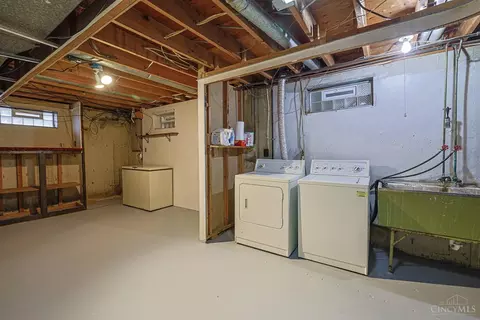 Other - 1013 Ligorio Ave, Greenhills, OH 45218 photo 4 of 5