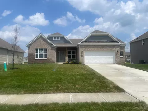 5976 Hawks Ln, Milford, OH 45150