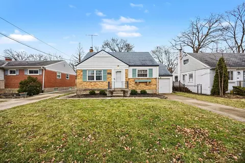 Exterior - 8628 Mockingbird Ln, Cincinnati, OH 45231 photo 2 of 5