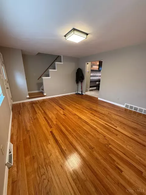 Living - 9732 Woodmill Ln, Cincinnati, OH 45231 photo 1 of 2