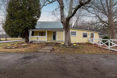 2303 Bethel New Richmond Rd, Bethel, OH 45106