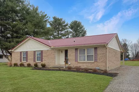 616 Lorelei Dr, Fayetteville, OH 45118