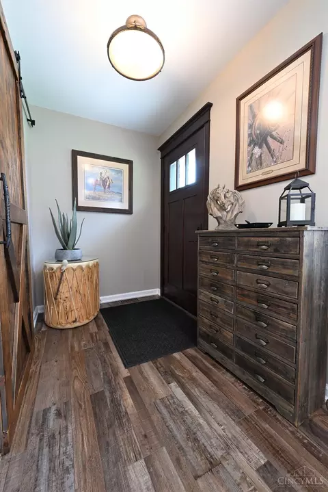 Entry Way - 817 Locust Corner Rd, Cincinnati, OH 45245 photo 1 of 3