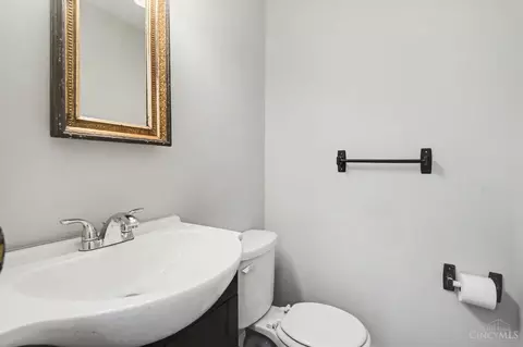Bath - 1759 John Gray Rd, Cincinnati, OH 45240 photo 1 of 4