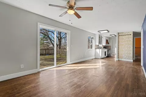 Living - 1759 John Gray Rd, Cincinnati, OH 45240 photo 5 of 6